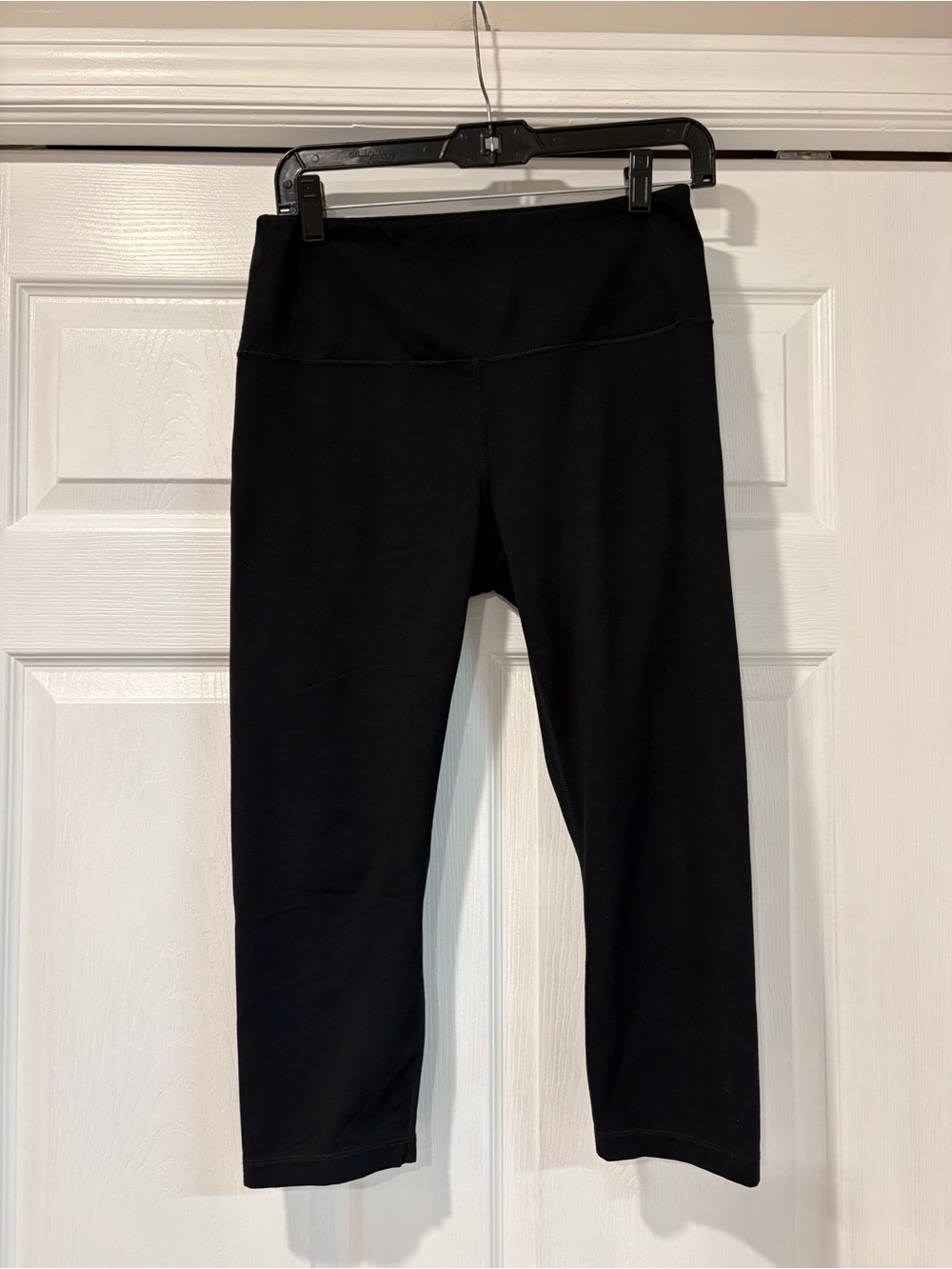 Yogalicious Black Cropped Leggings